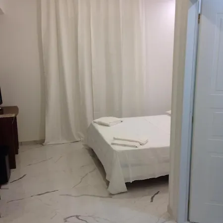 Oda ve Kahvaltı Palombini